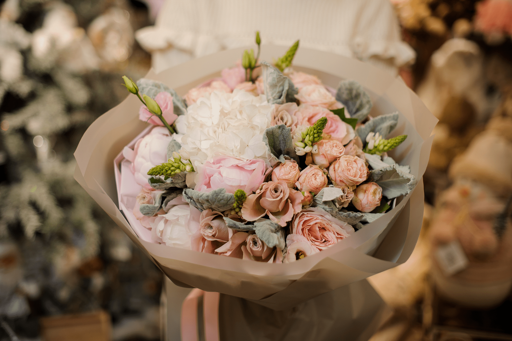 Bouquet of pink and white flowers.